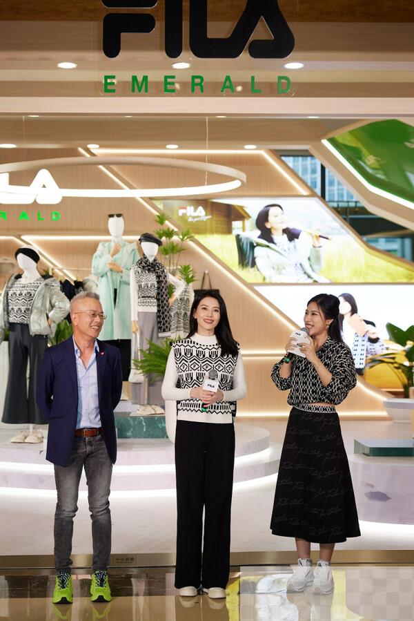 图：高圆圆身着FILA EMERALD系列新品，诠释时尚优雅风范